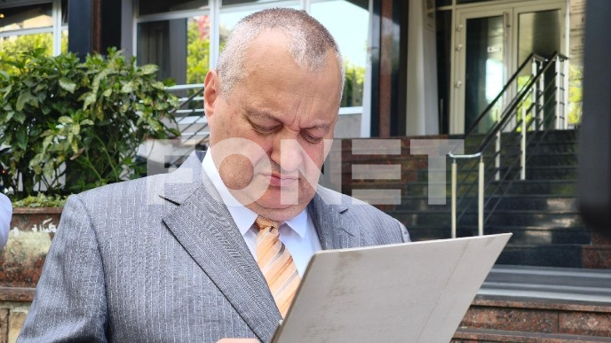 Pritvoriti Tabaković i Macuru